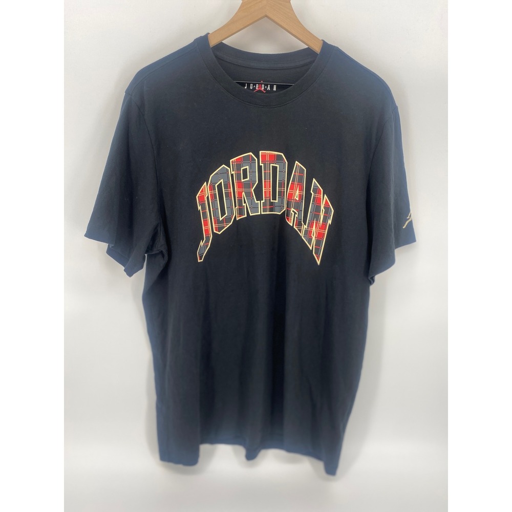 Jordan Graphic T-Shirt XL Black Excellent Plaid Logo Short Sleeve Cotton Tee